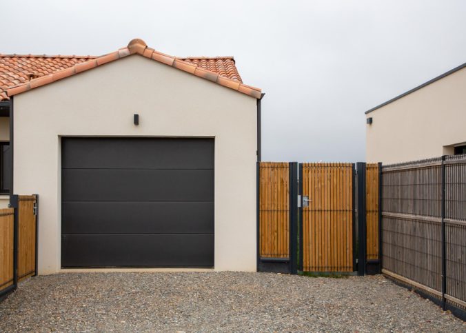 Fabricante de portão basculante: conheça a Estruturas Almeida