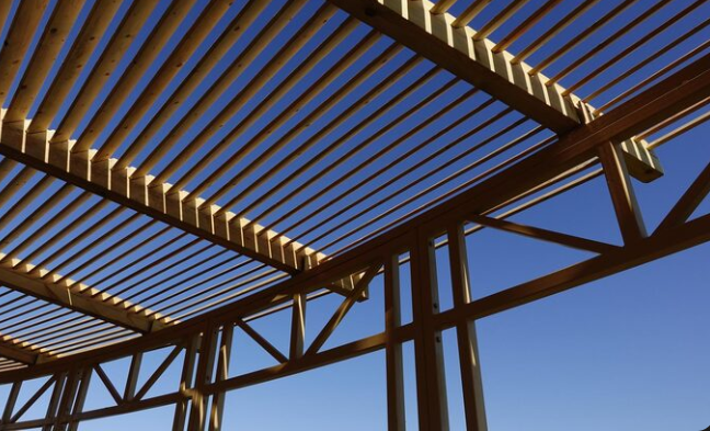 Coberturas metálicas para estacionamentos: vale a pena investir?